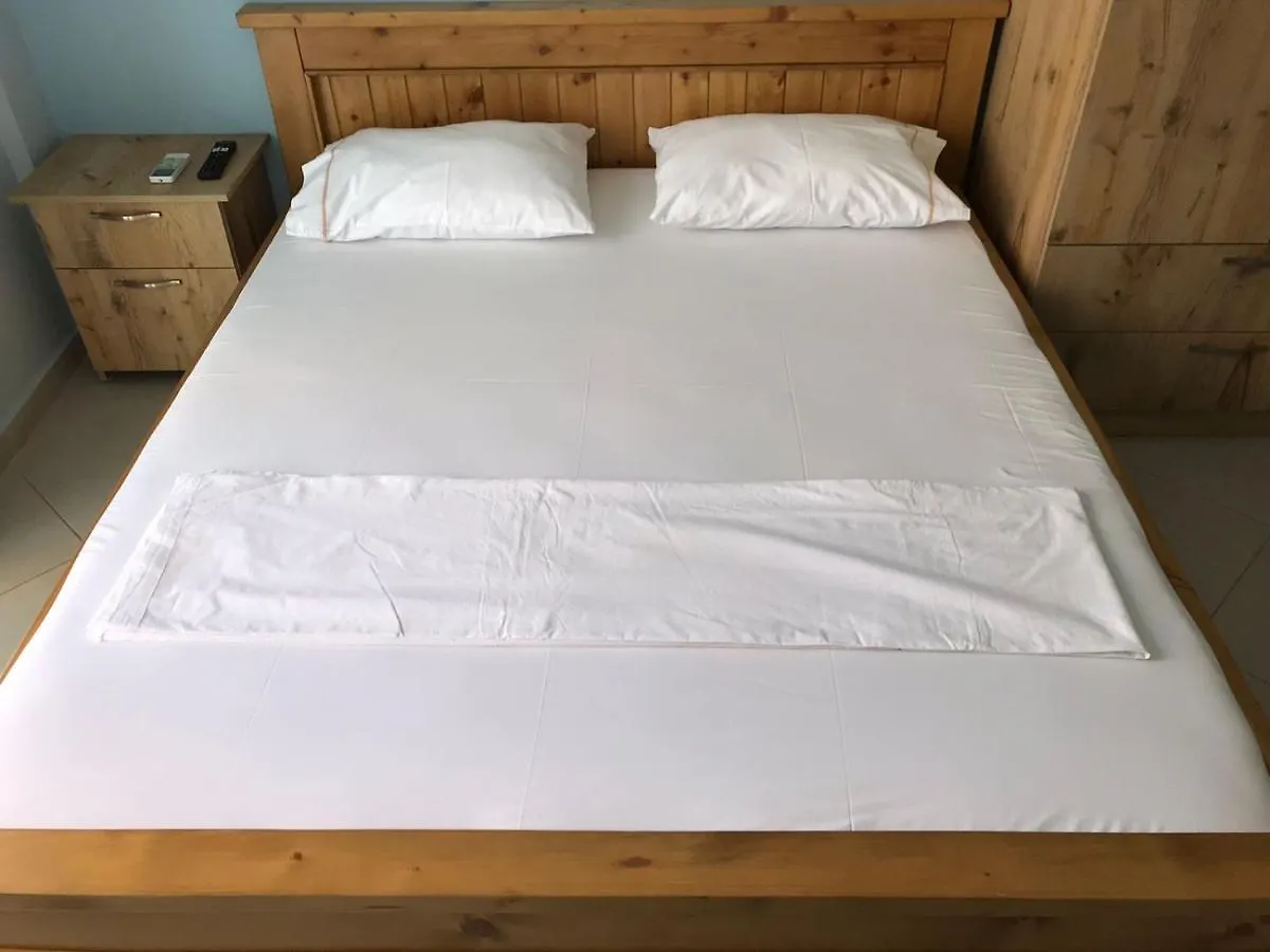 Vila Bedro Sarandë 0*,